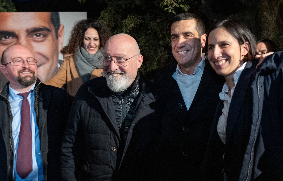 Michele De Pascale, vincitore elezioni in Emilia Romagna, con Stefano Bonaccini ed Elly Schlein - Foto LaPresse