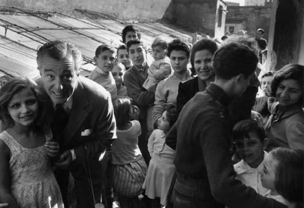 Vittorio De Sica a Napoli nel 1953