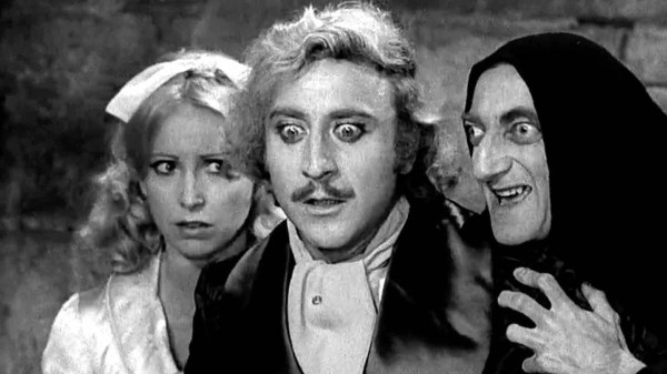 Teri Garr, Gene Wilder e Marty Feldman in una scena di Frankenstein Junior (1974)