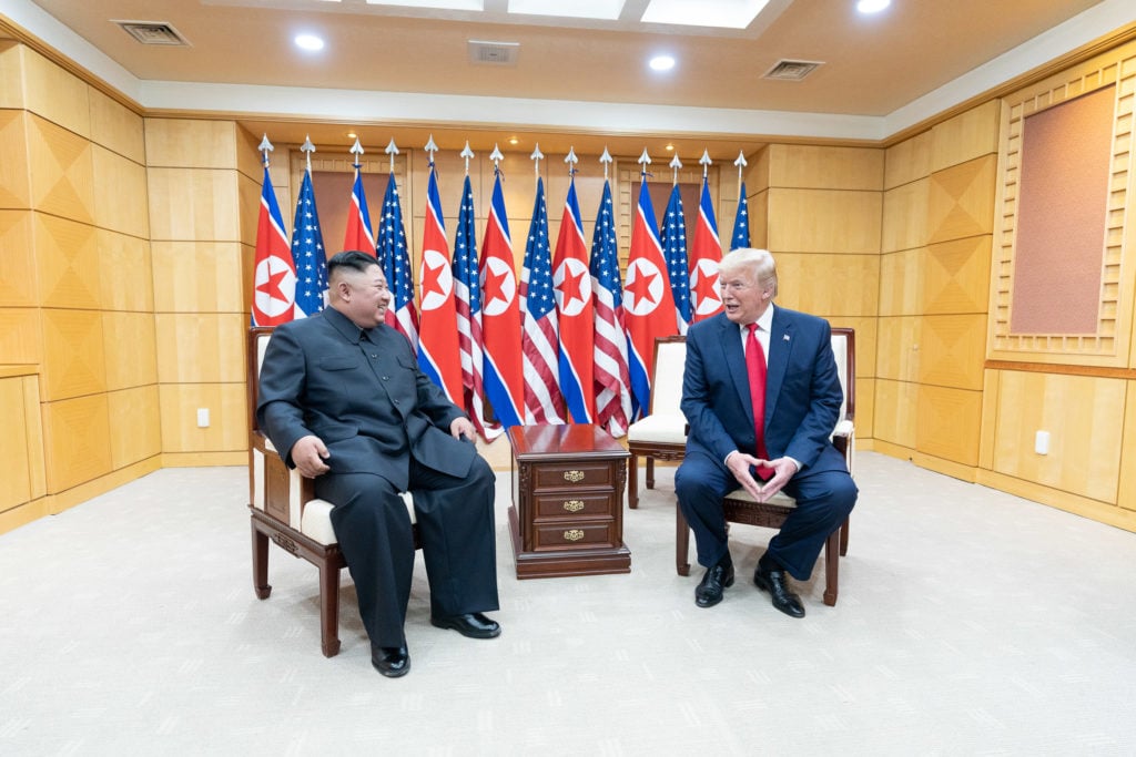 Donald Trump con Kim Jong-un - Creative Commons